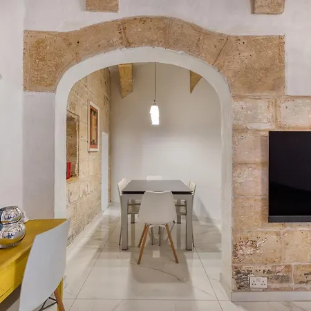 Tatil Evi 3br Townhouse With Private Pool And Bbq
