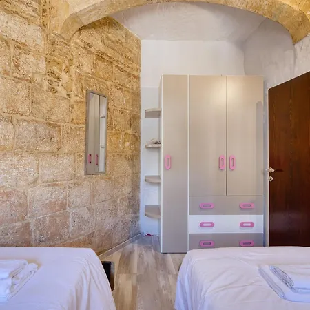 Tatil Evi 3br Townhouse With Private Pool And Bbq Birkirkara