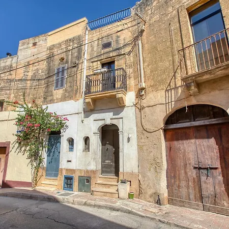 Tatil Evi 3br Townhouse With Private Pool And Bbq